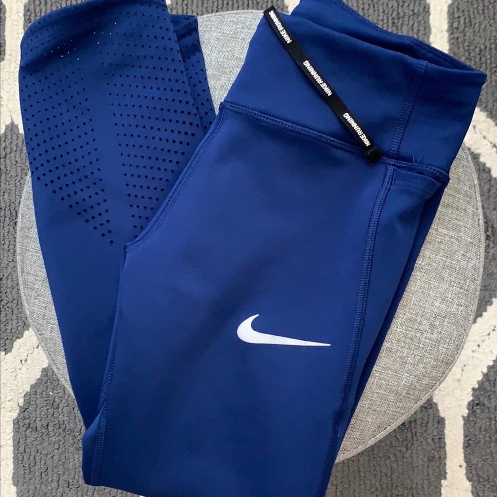 Navy Blue NIKE Dri-Fit Capri